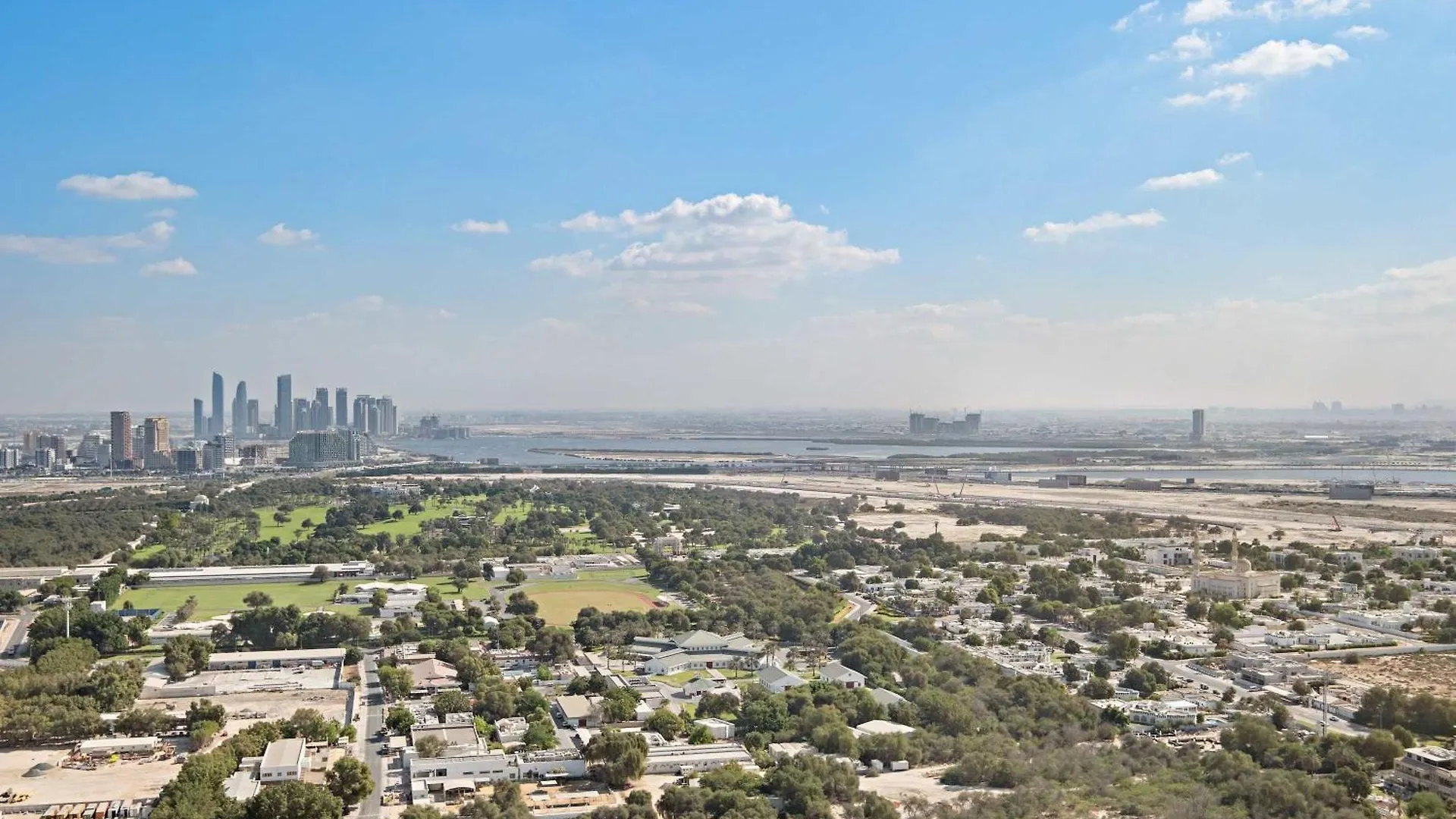 Apartment Silkhaus Gallery Studio At Sky Gardens In Heart Of Difc Dubai United Arab Emirates